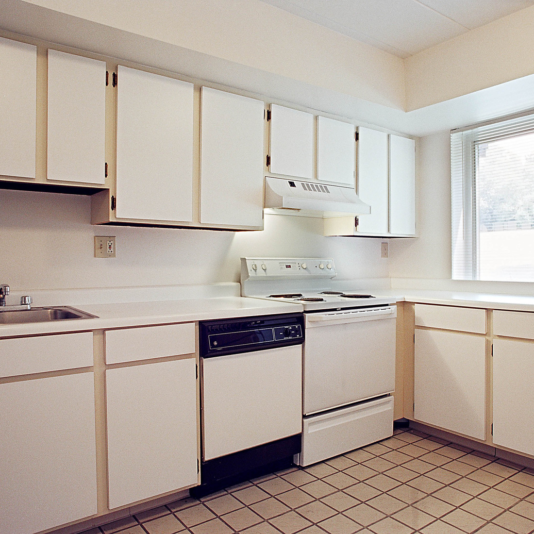 interior of Apt. 202
