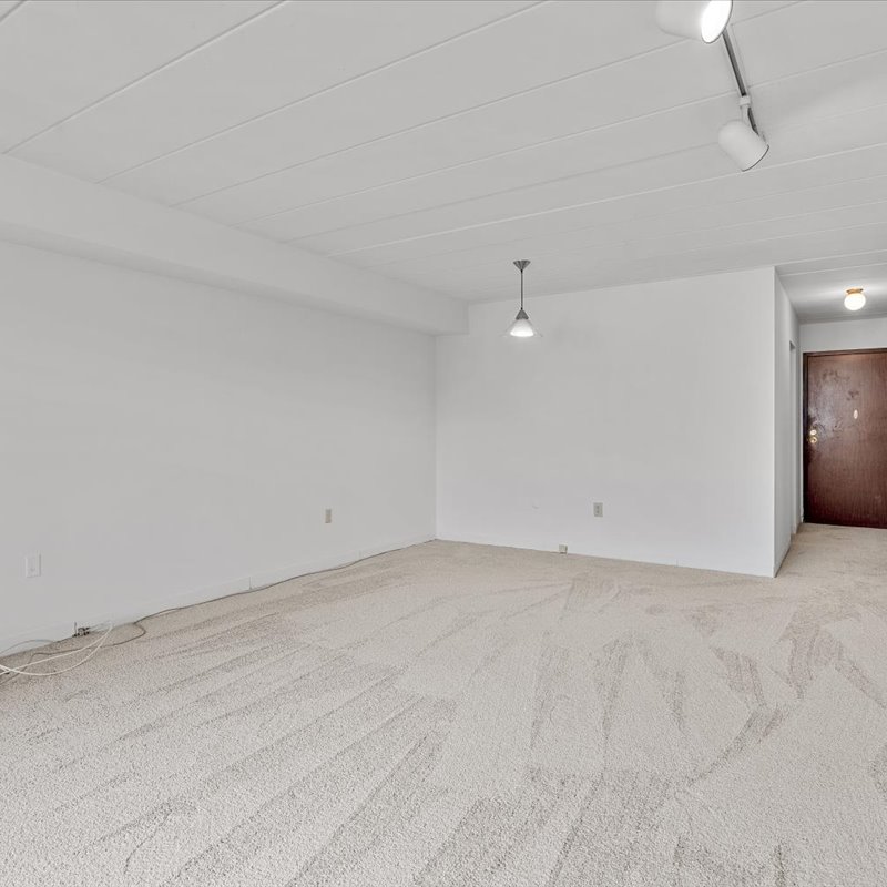 interior of Apt. 206