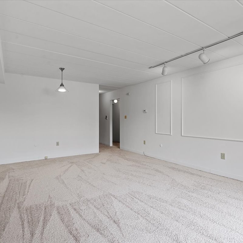 interior of Apt. 206