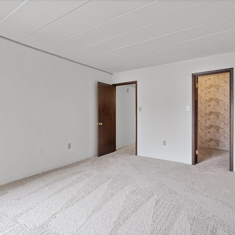 interior of Apt. 206