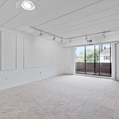 Apt. 206