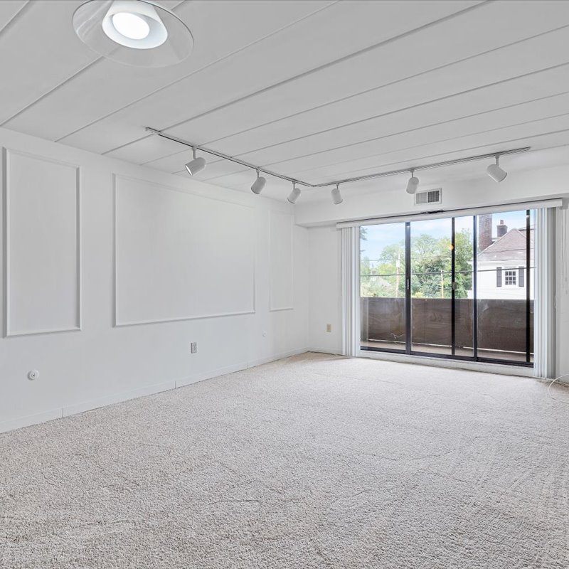 interior of Apt. 206