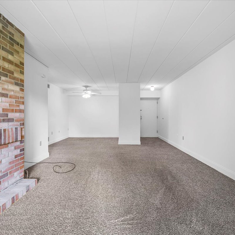 interior of Apt. 302