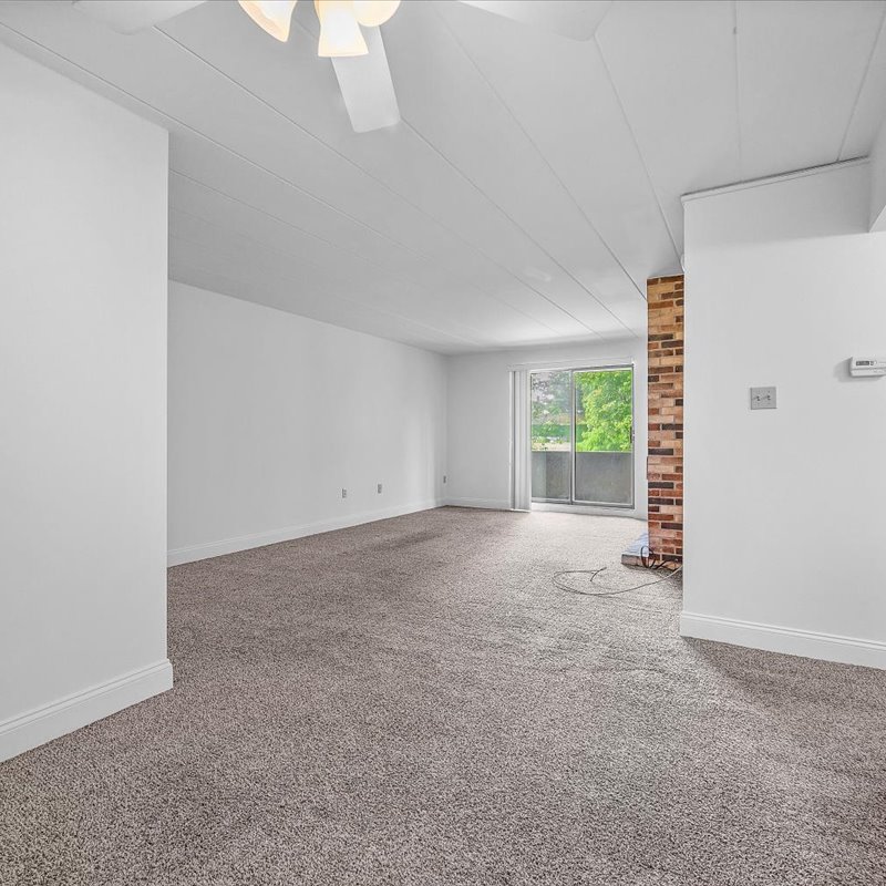 interior of Apt. 302