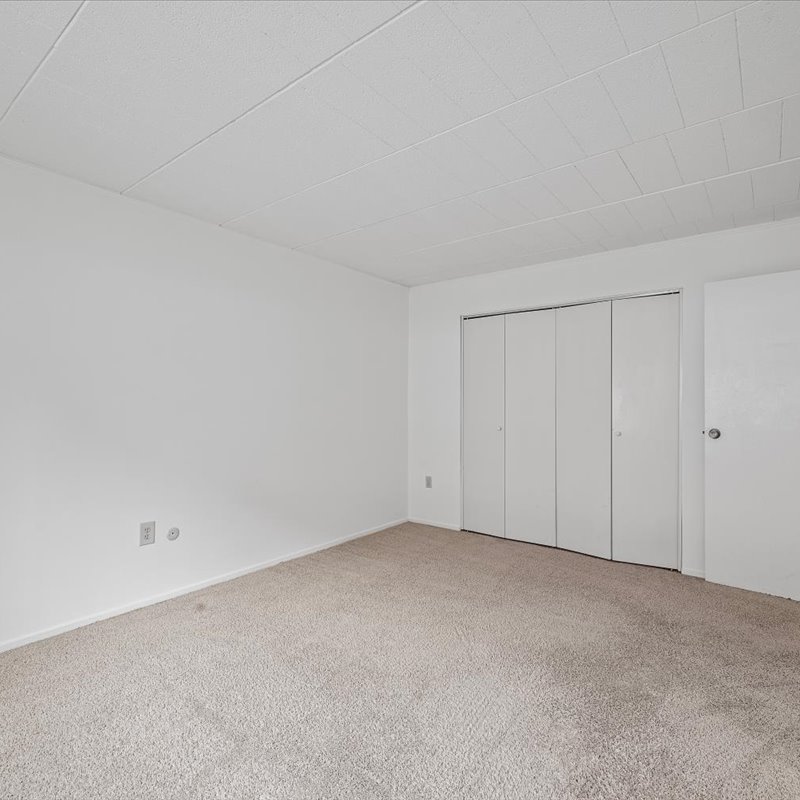 interior of Apt. 33