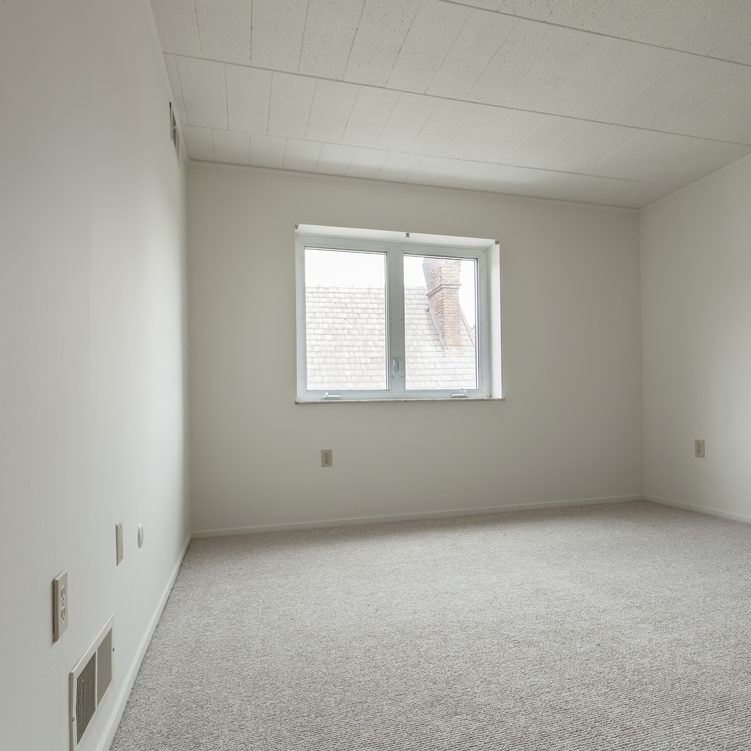 interior of Apt. 43
