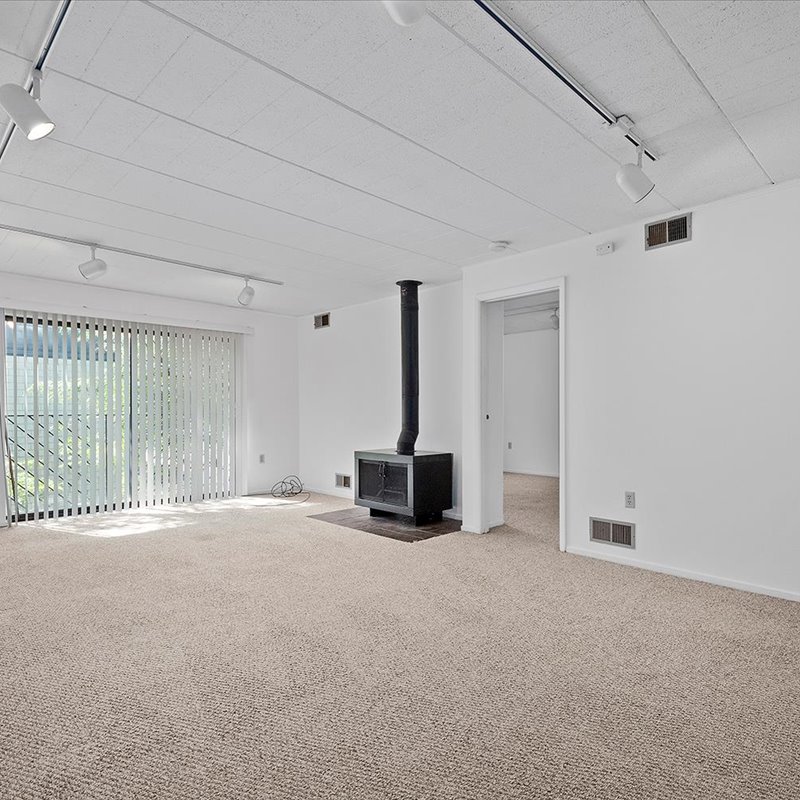 interior of Apt. 45