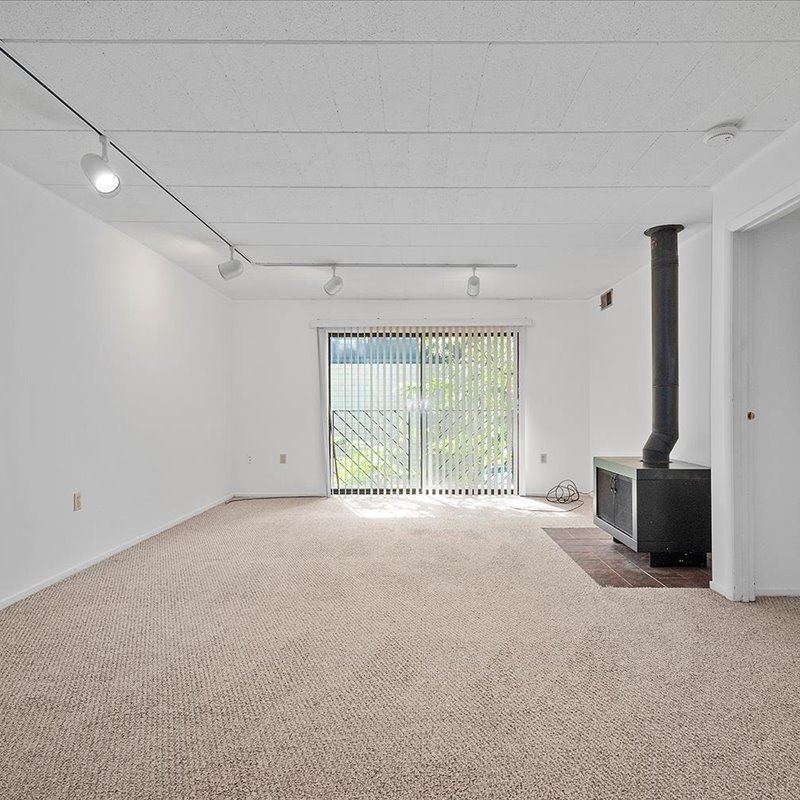 interior of Apt. 45