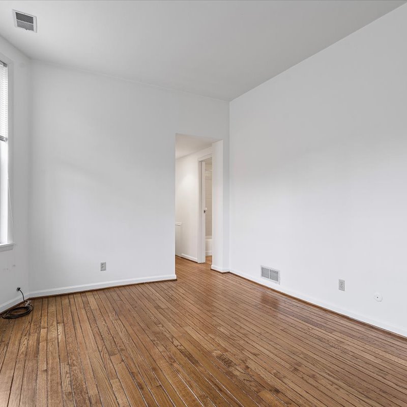 interior of Apt. 11