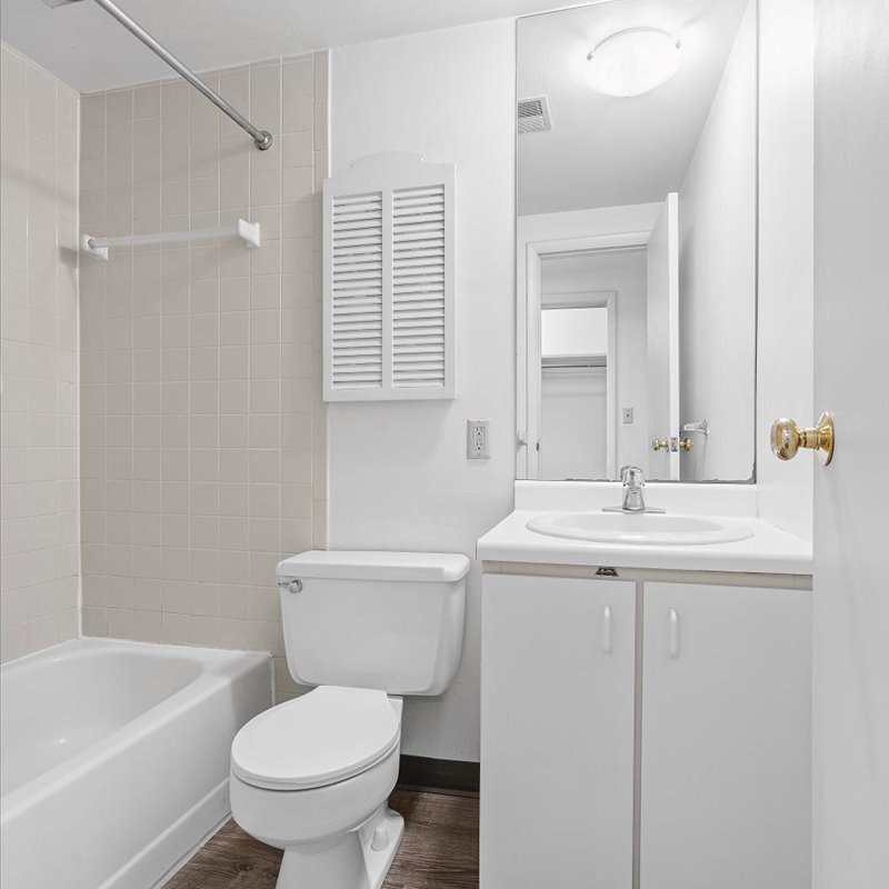 interior of Apt. 11