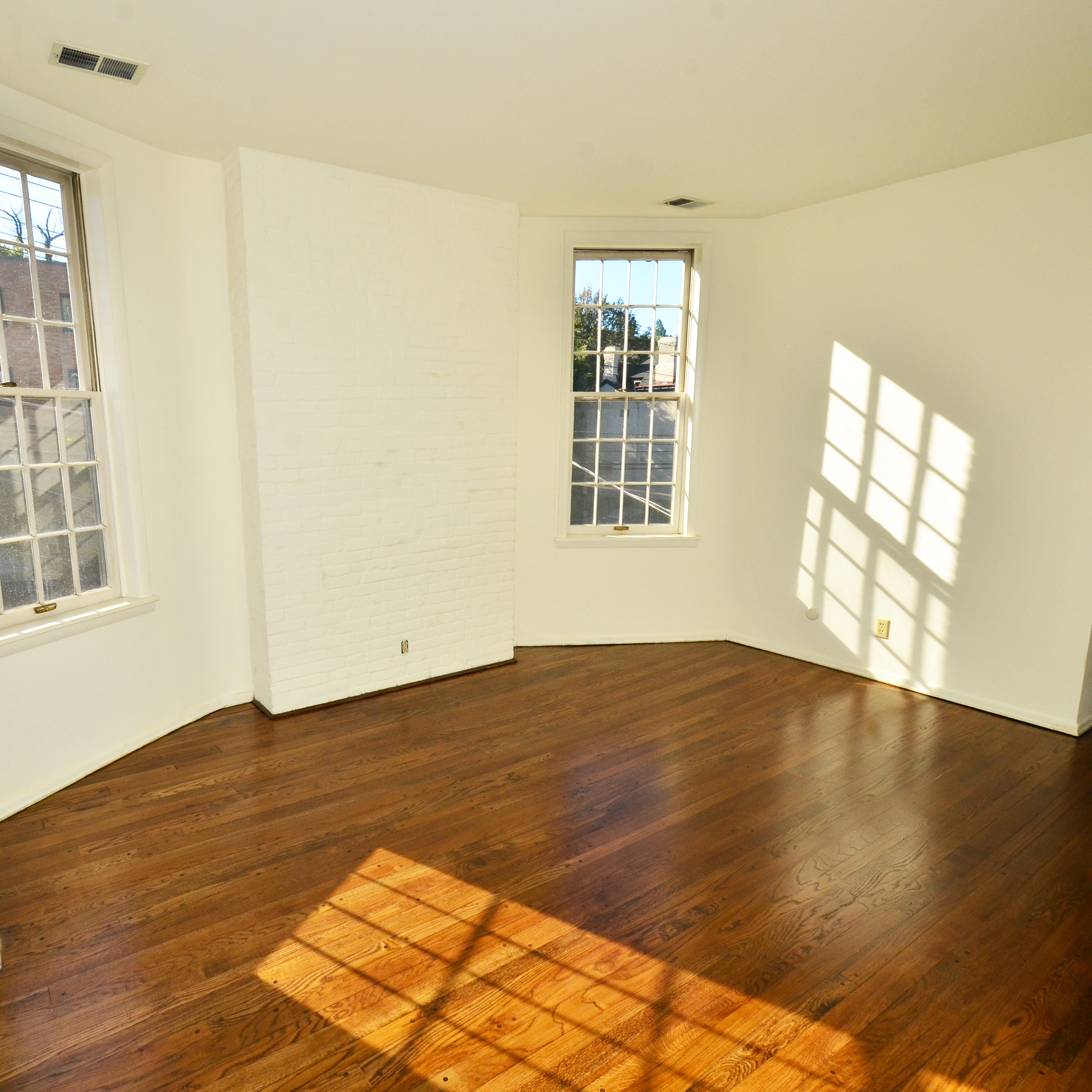 interior of Apt. 21