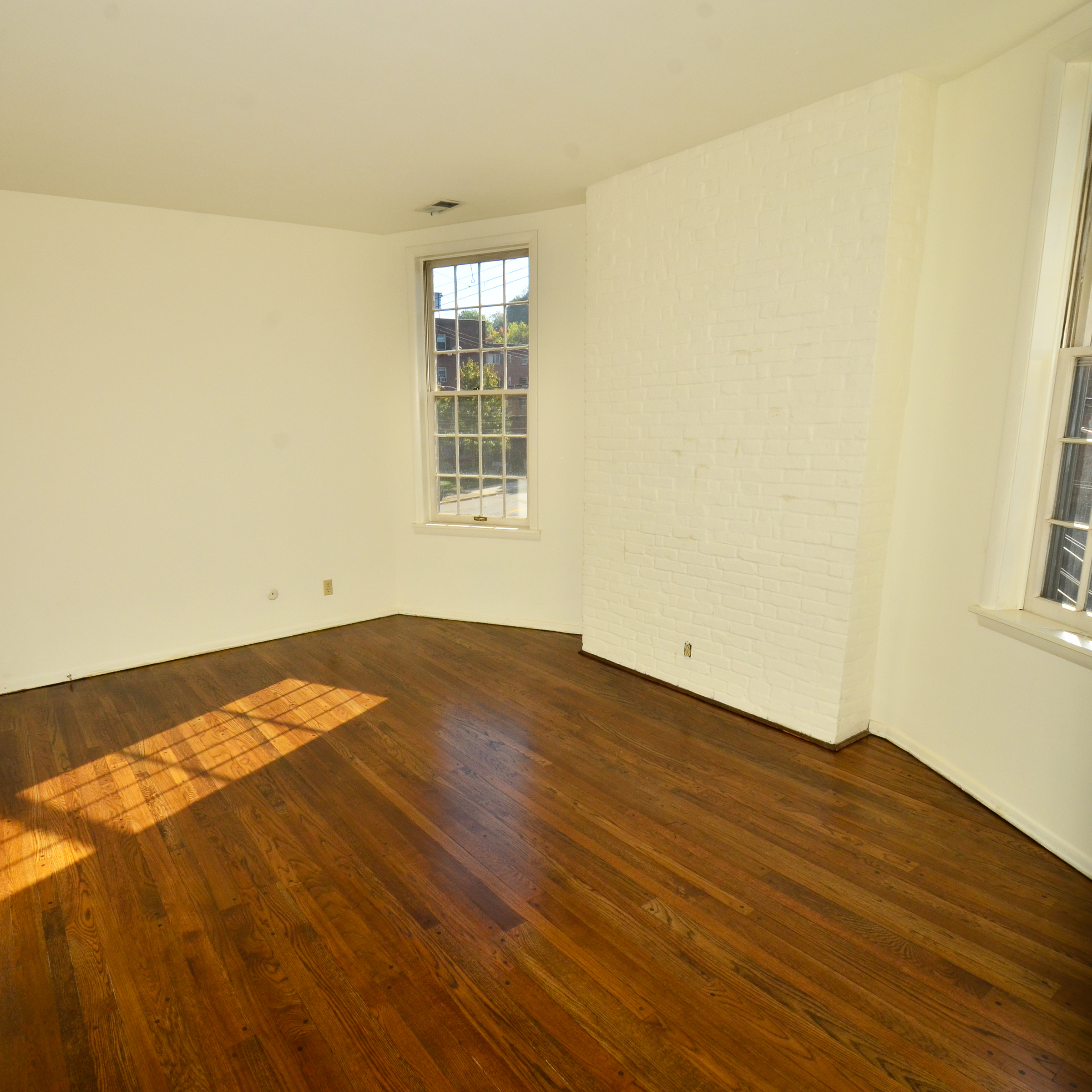 interior of Apt. 21