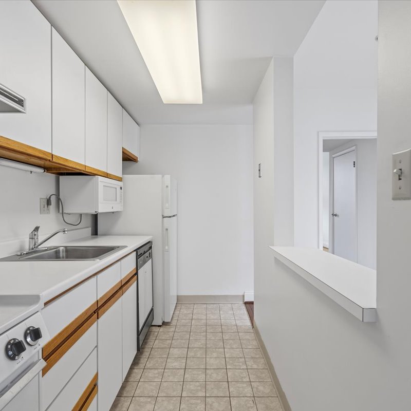interior of Apt. 22