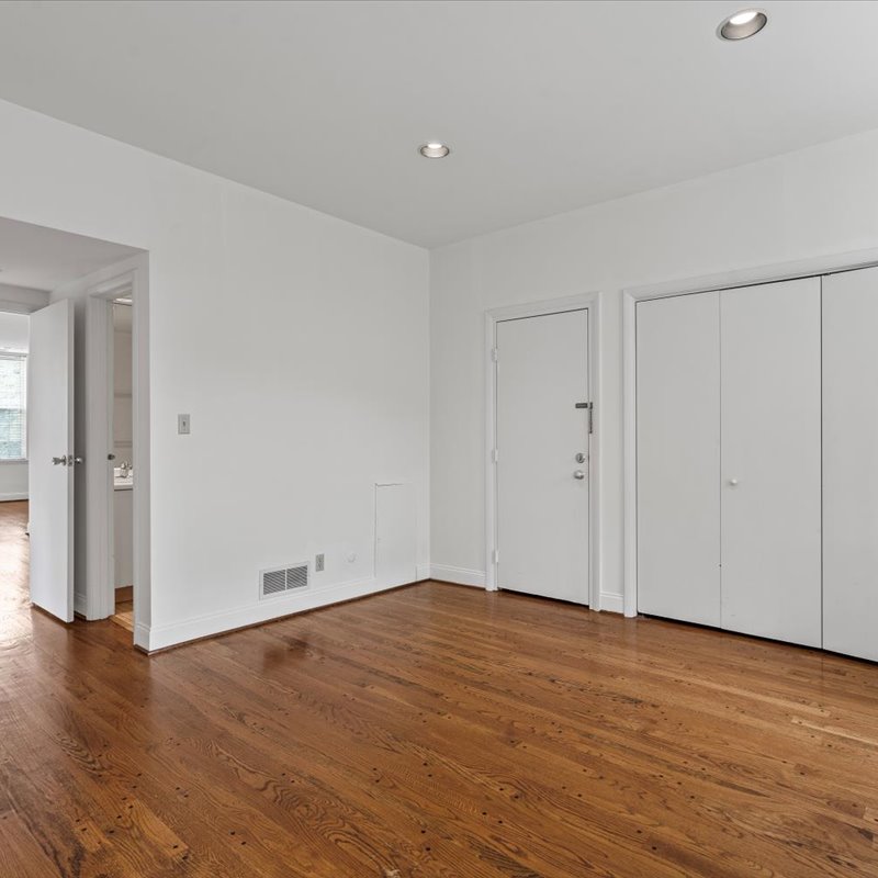 interior of Apt. 22