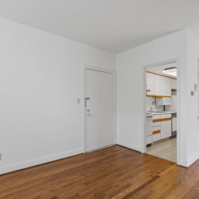interior of Apt. 22