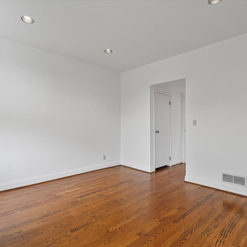 interior of Apt. 22