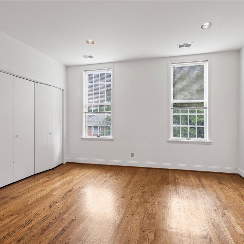 interior of Apt. 22