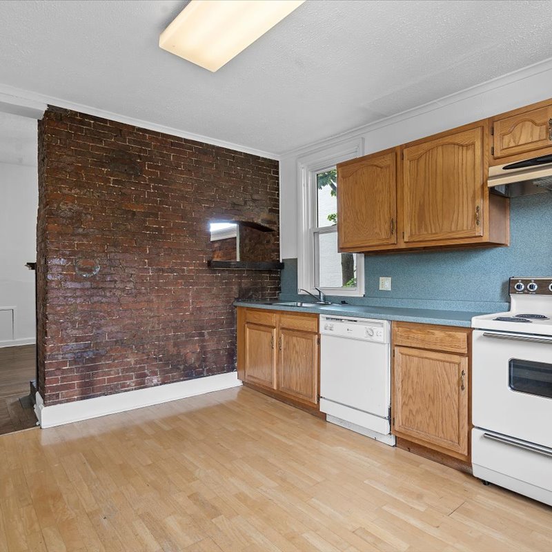 interior of Apt. 6