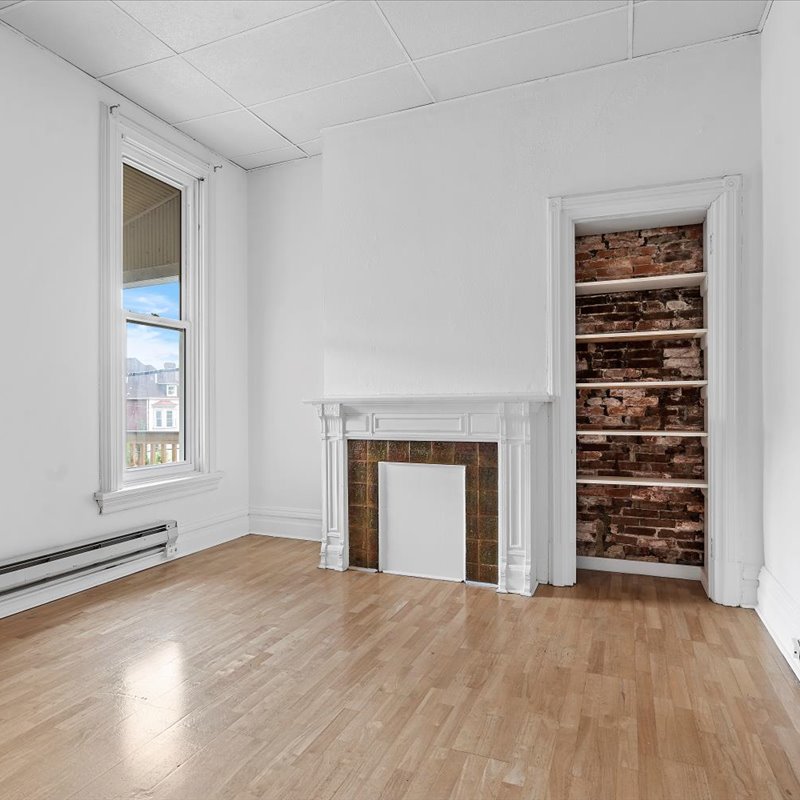 interior of Apt. 6
