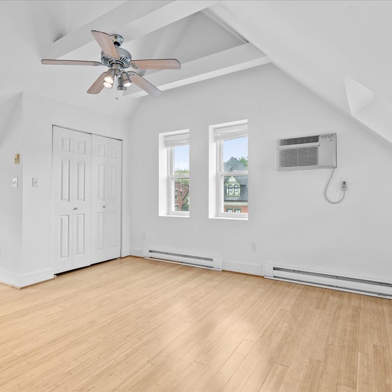 interior of Apt. 7