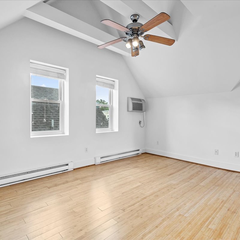 interior of Apt. 7