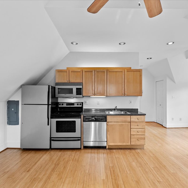 interior of Apt. 7