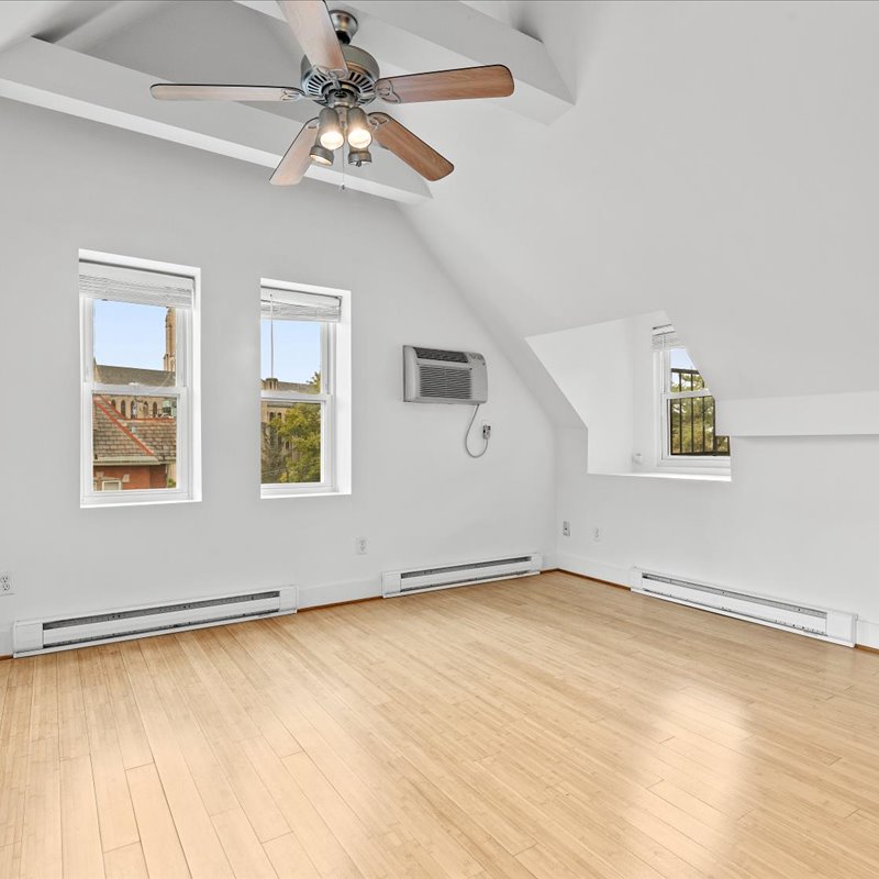 interior of Apt. 7