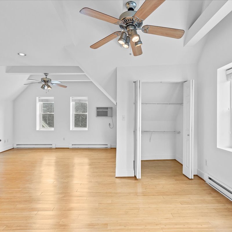 interior of Apt. 7