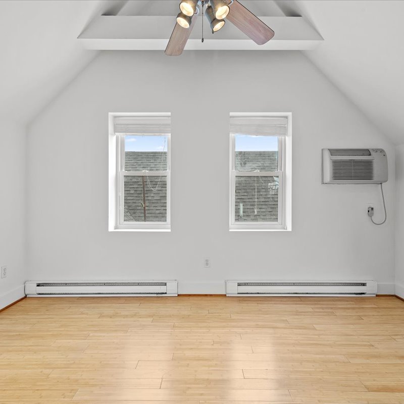 interior of Apt. 7