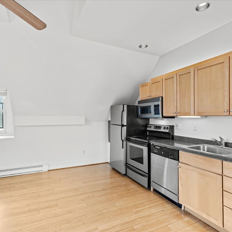 interior of Apt. 7