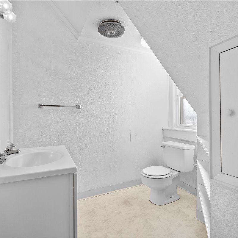 interior of Apt. 8