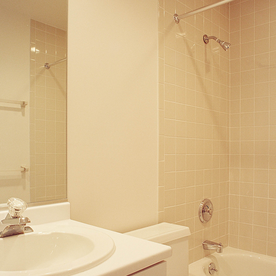 interior of Apt. 11