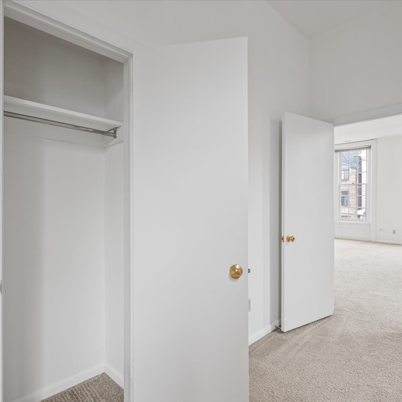 interior of Apt. 21