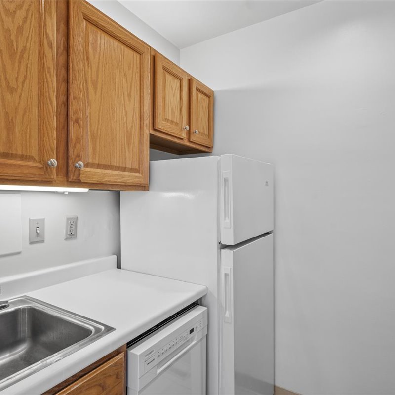 interior of Apt. 21