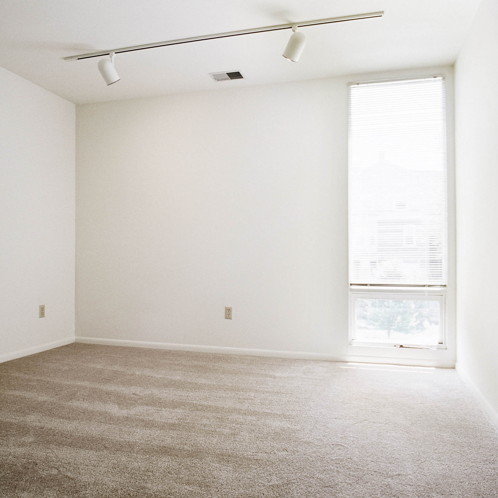 interior of Apt. 5