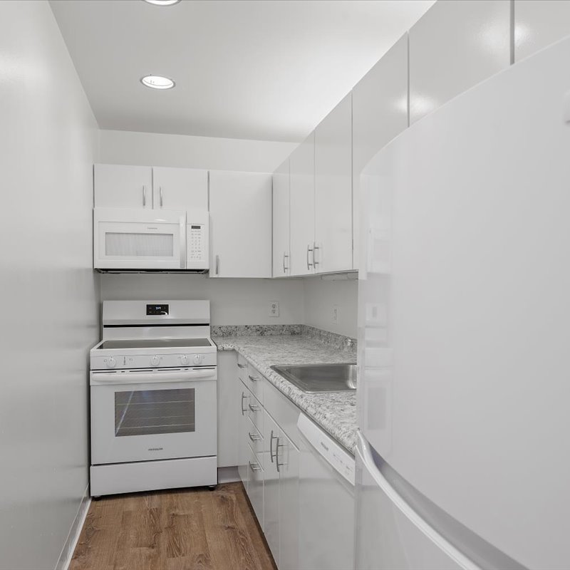 interior of Apt. 7