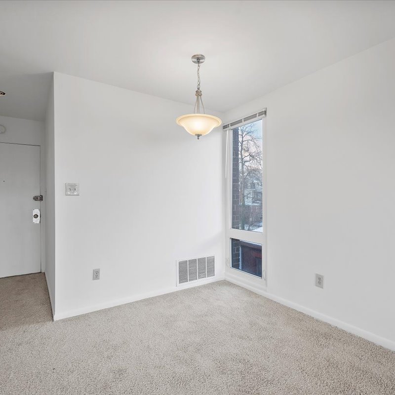 interior of Apt. 7