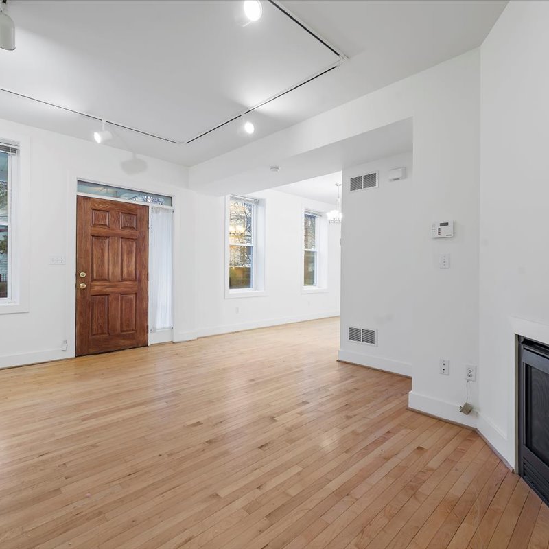 interior of Apt. B