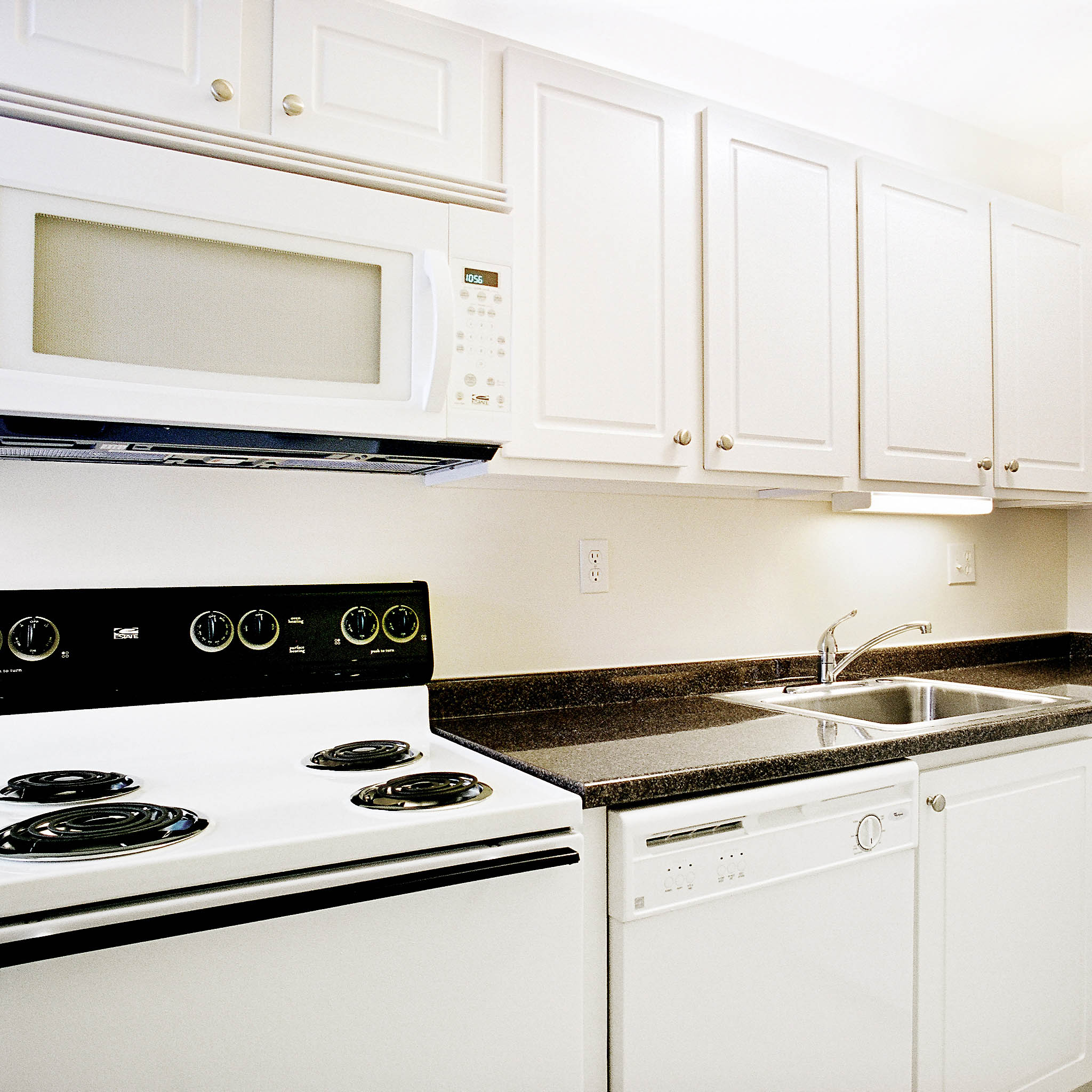 interior of Apt. 3