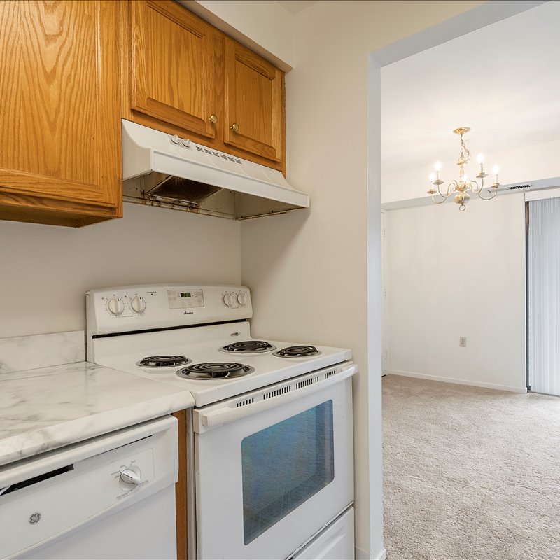 interior of Apt. 33