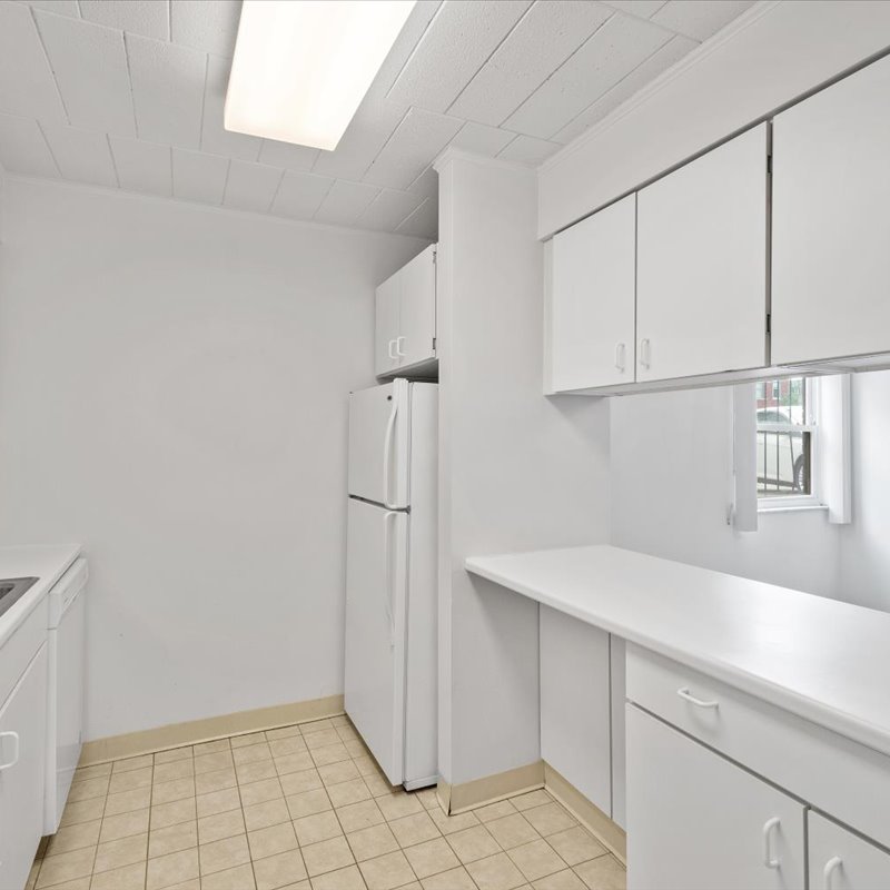 interior of Apt. 16