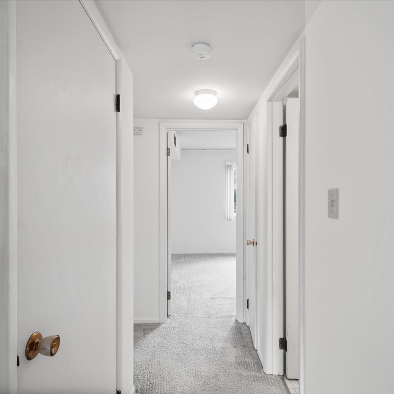 interior of Apt. 16