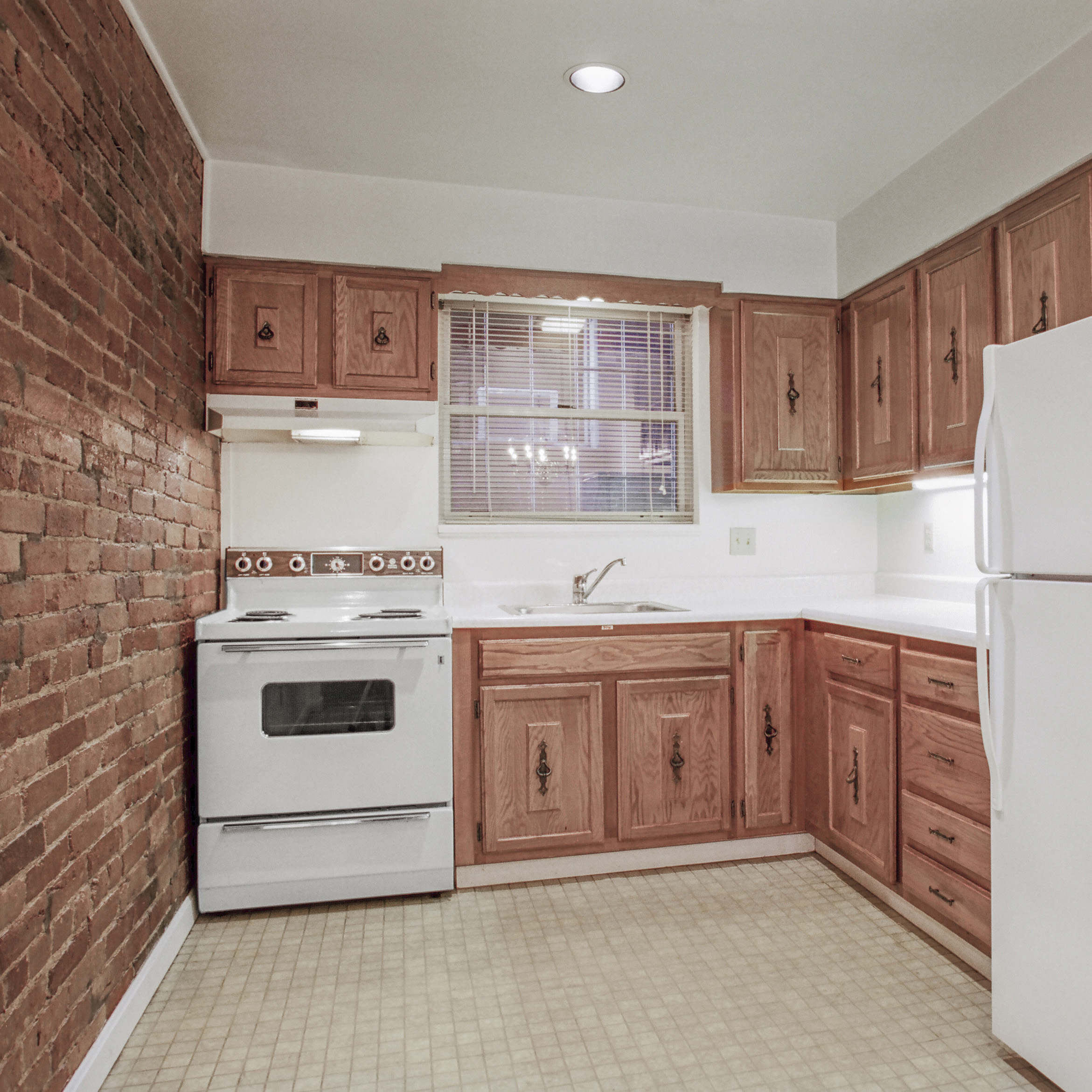 interior of Apt. 11