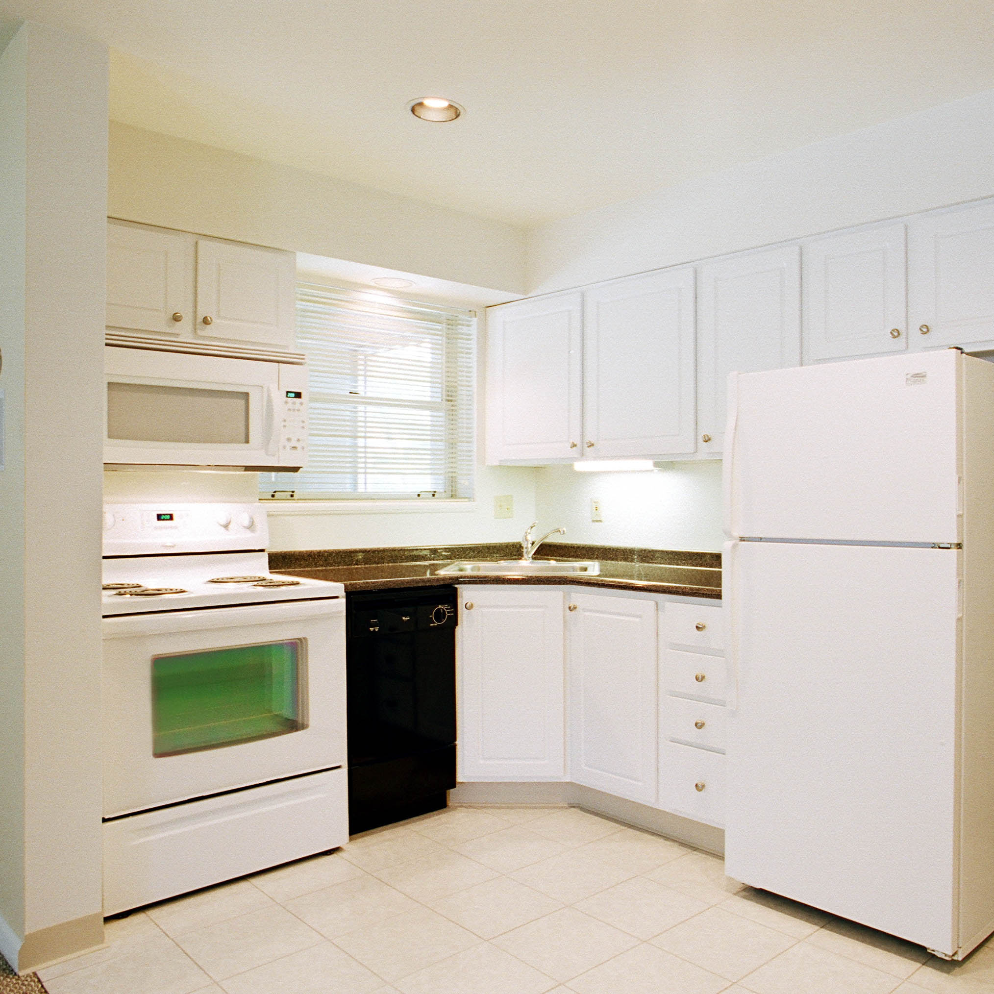 interior of Apt. 21