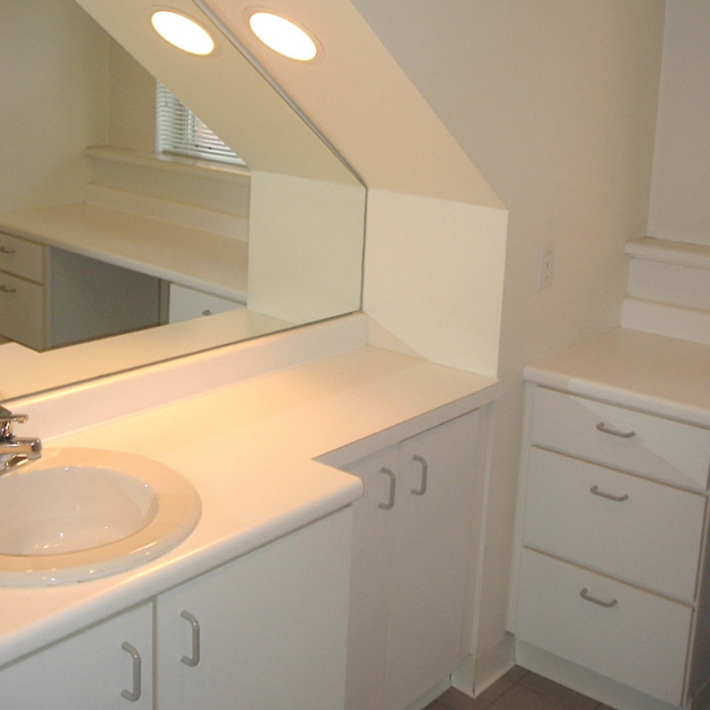 interior of Apt. 31