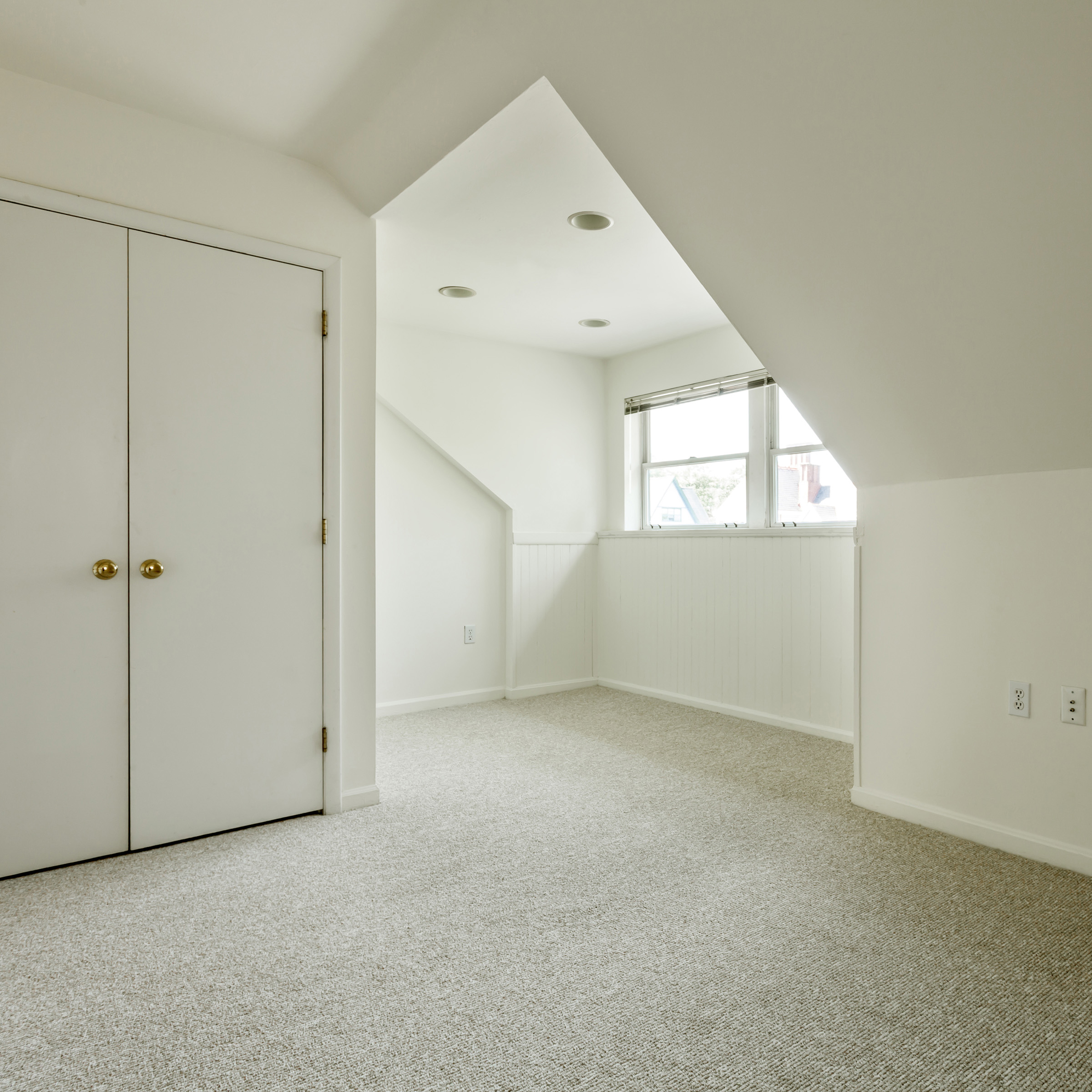 interior of Apt. 31