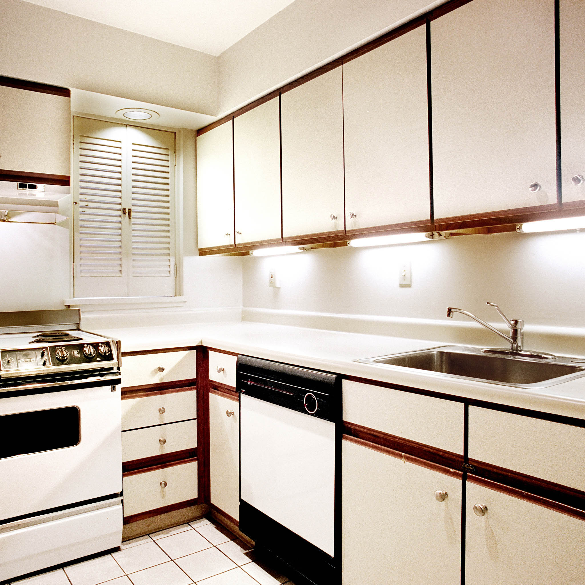 interior of Apt. 11