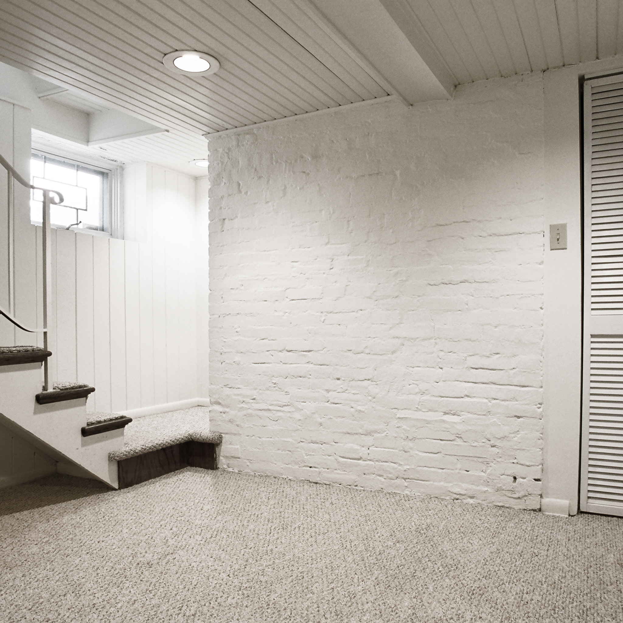interior of Apt. 11