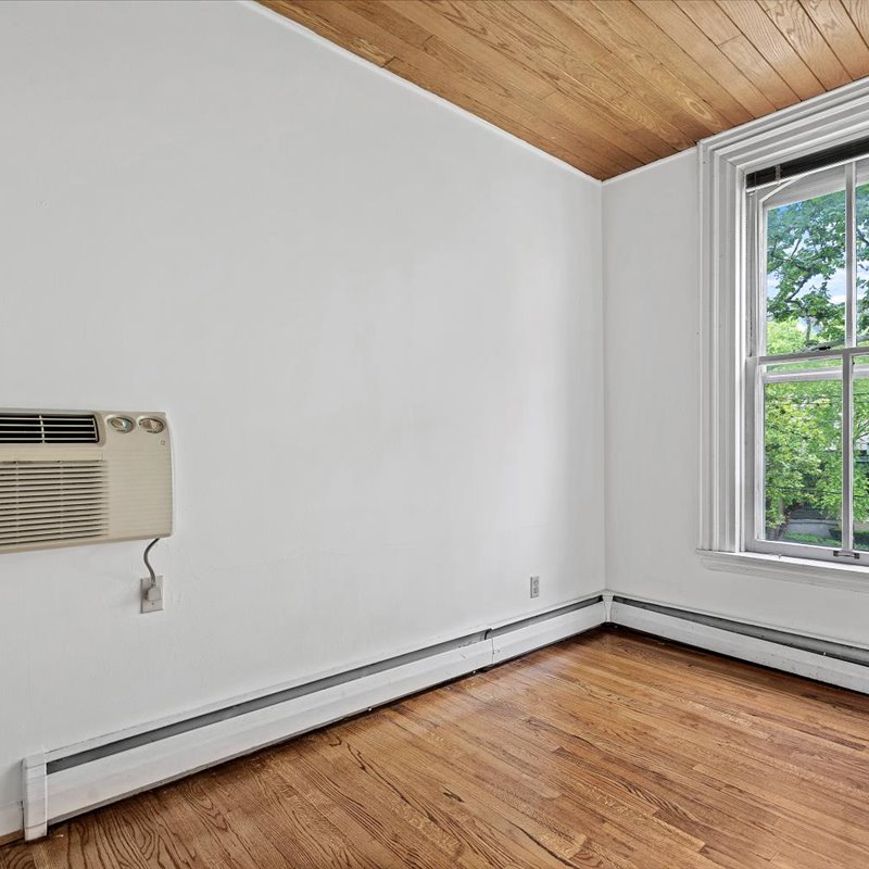 interior of Apt. 21