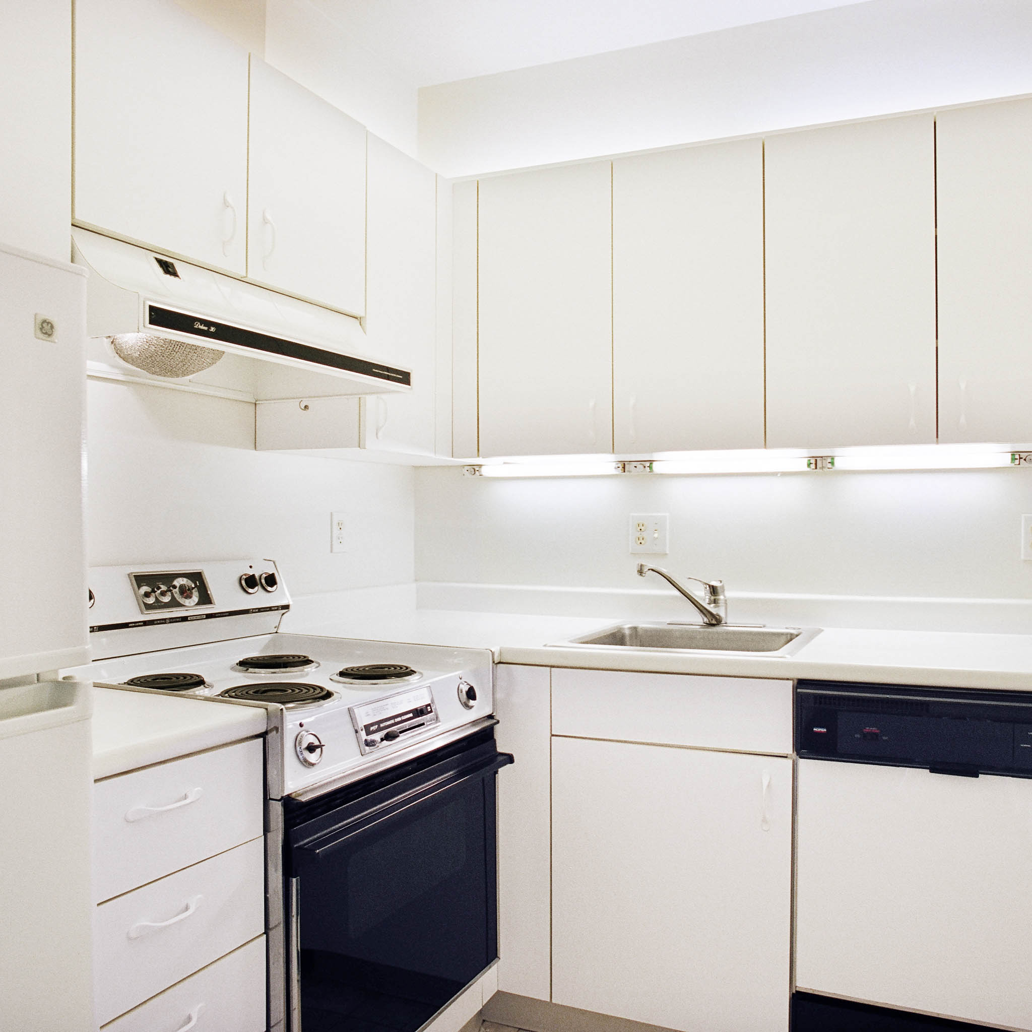 interior of Apt. 21